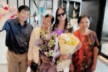 Bố mẹ gần 80 tuổi đi ủng hộ Suni Hạ Linh vào chung kết "Đạp gió 2024"