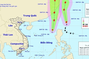 Bão Danas và áp thấp nhiệt đới "chạy song song" trên biển