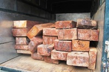 Bắt xe tải chở gỗ lậu nhóm 1 với khối lượng lớn