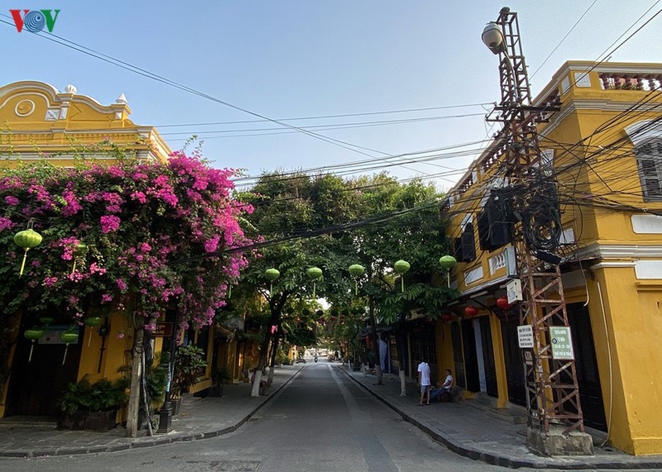 Phố cổ Hội An vẫn đẹp nao lòng trong những ngày cùng cả nước chống dịch - 9 Phố cổ Hội An vẫn đẹp nao lòng trong những ngày cùng cả nước chống dịch - 9