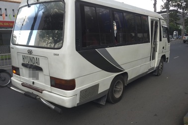 Triệt phá 2 băng nhóm sử dụng ô tô đóng giả xe khách đi cướp