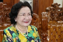 Nữ tỷ phú "chưa học hết lớp 5" với cơ ngơi nghìn tỷ giao cho... người dưng