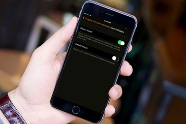 Cách kích hoạt chế độ Dark Mode trong iOS 11 trên iPhone, iPad