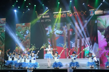 Giai điệu Tổ quốc: Món quà ý nghĩa Chào xuân 2018