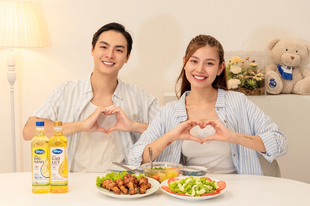 Hé lộ khoản đầu tư cho sức khỏe trái tim từ căn bếp của các cặp đôi Vbiz - 3 Hé lộ khoản đầu tư cho sức khỏe trái tim từ căn bếp của các cặp đôi Vbiz - 3