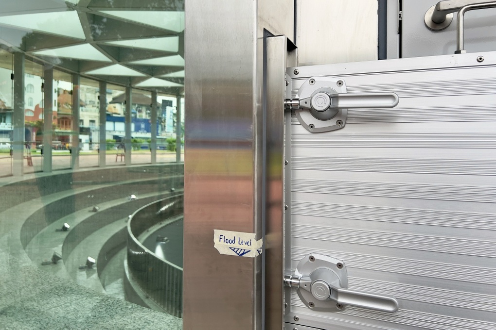 Thiết kế cửa ngăn ngập tại các ga ngầm tuyến metro số 1 TPHCM - 2 Thiết kế cửa ngăn ngập tại các ga ngầm tuyến metro số 1 TPHCM - 2