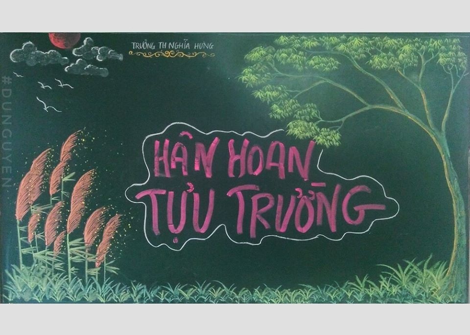 Thầy giáo vẽ hoa phượng lên bảng khiến người xem trầm trồ, ngưỡng mộ - 13 Thầy giáo vẽ hoa phượng lên bảng khiến người xem trầm trồ, ngưỡng mộ - 13