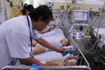Dịch sởi, tay chân miệng tiếp tục tăng “nóng”