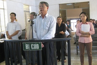 “Ăn” gỗ hỗ trợ thiên tai, "bộ sậu" C.ty công nghiệp rừng Tây Nguyên lĩnh án