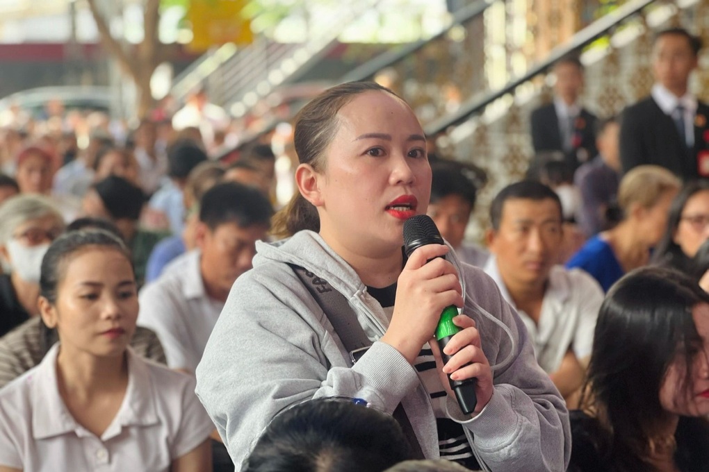 Phụ huynh than bảo vệ khó chịu, lãnh đạo trường đưa quyết định gây choáng - 3 Phụ huynh than bảo vệ khó chịu, lãnh đạo trường đưa quyết định gây choáng - 3