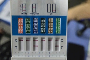 Tài xế ô tô vi phạm nồng độ cồn, dương tính với 4 nhóm chất ma túy