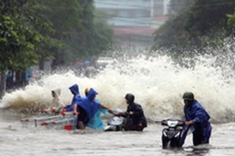 “Hà Lội”: “Sóng” vô tình vỗ bạc đầu người