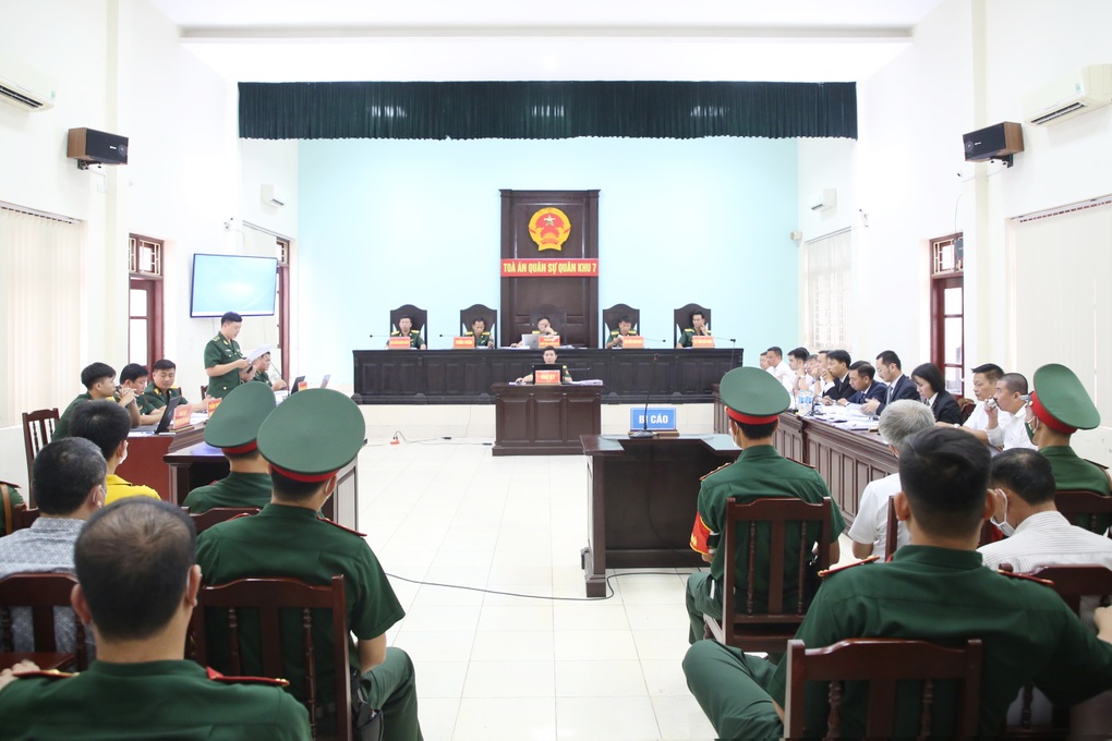 Không ai mớm cung được cựu Chỉ huy trưởng Bộ đội Biên phòng - 1 Không ai mớm cung được cựu Chỉ huy trưởng Bộ đội Biên phòng - 1