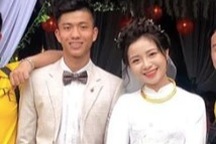 Phan Văn Đức và bạn gái "hot girl" làm lễ ăn hỏi