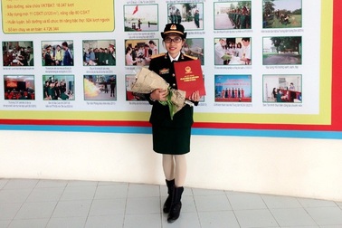 “Bóng hồng” hiếm hoi giành “ngôi vương” đầu ra Học viện Kỹ thuật Quân sự