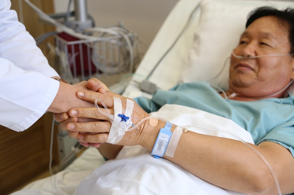 Cấp cứu “siêu tốc” cho du khách Hàn Quốc bị nhồi máu cơ tim nguy hiểm tính mạng - 2 Cấp cứu “siêu tốc” cho du khách Hàn Quốc bị nhồi máu cơ tim nguy hiểm tính mạng - 2