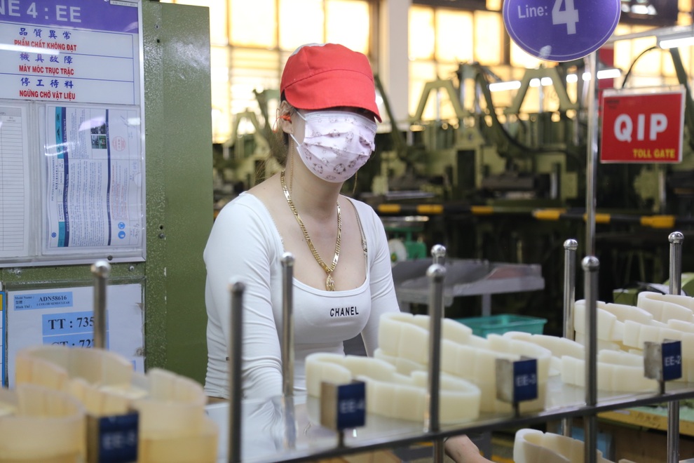 Phó Chủ tịch TPHCM: Công ty PouYuen có khả năng lây lan dịch bệnh ở mức cao - 4 Phó Chủ tịch TPHCM: Công ty PouYuen có khả năng lây lan dịch bệnh ở mức cao - 4