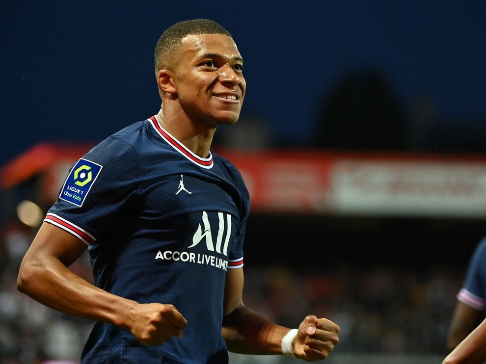 Real Madrid tung chiêu bất ngờ vụ Mbappe, PSG bị đẩy vào thế khó - 1 Real Madrid tung chiêu bất ngờ vụ Mbappe, PSG bị đẩy vào thế khó - 1