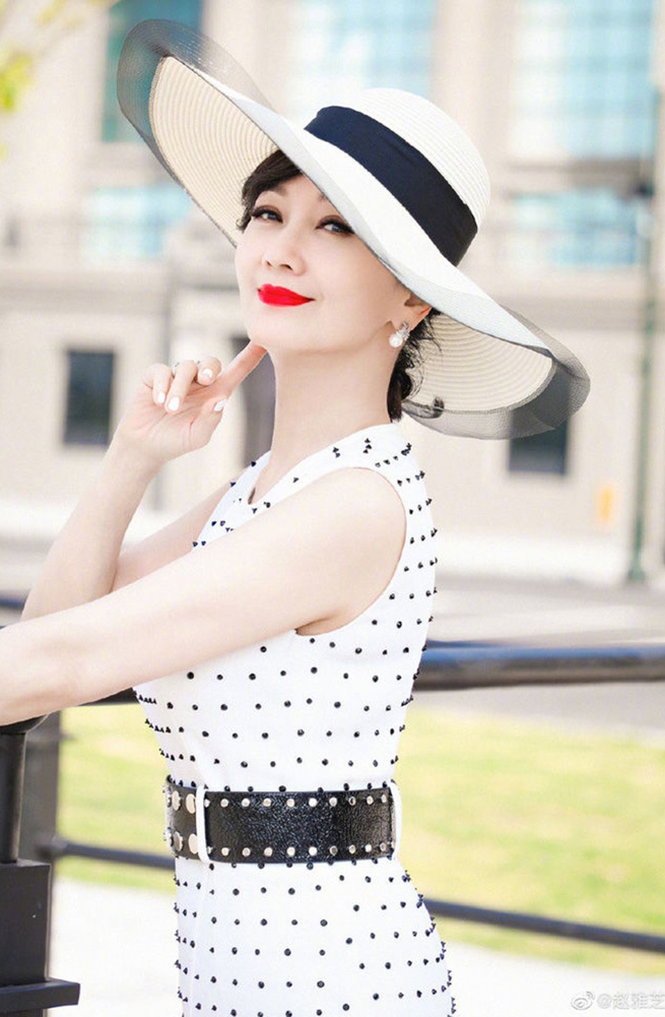Minh tinh Triệu Nhã Chi: Cựu tiếp viên hàng không hạnh phúc bên chồng doanh nhân - 21 Minh tinh Triệu Nhã Chi: Cựu tiếp viên hàng không hạnh phúc bên chồng doanh nhân - 21