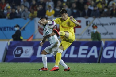 Vắng Hồ Tấn Tài, CLB Bình Định trắng tay rời Thiên Trường