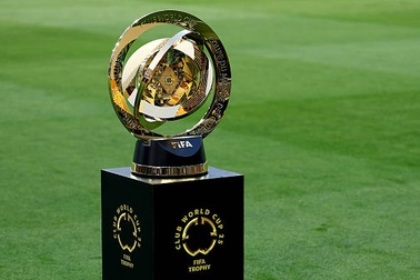 FIFA Club World Cup gặp nhiều thách thức trước khi khởi tranh