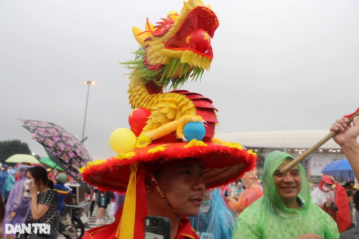 Cổ động viên: Việt Nam sẽ chiến thắng đối thủ Thái Lan đầy duyên nợ! - 3 Cổ động viên: Việt Nam sẽ chiến thắng đối thủ Thái Lan đầy duyên nợ! - 3