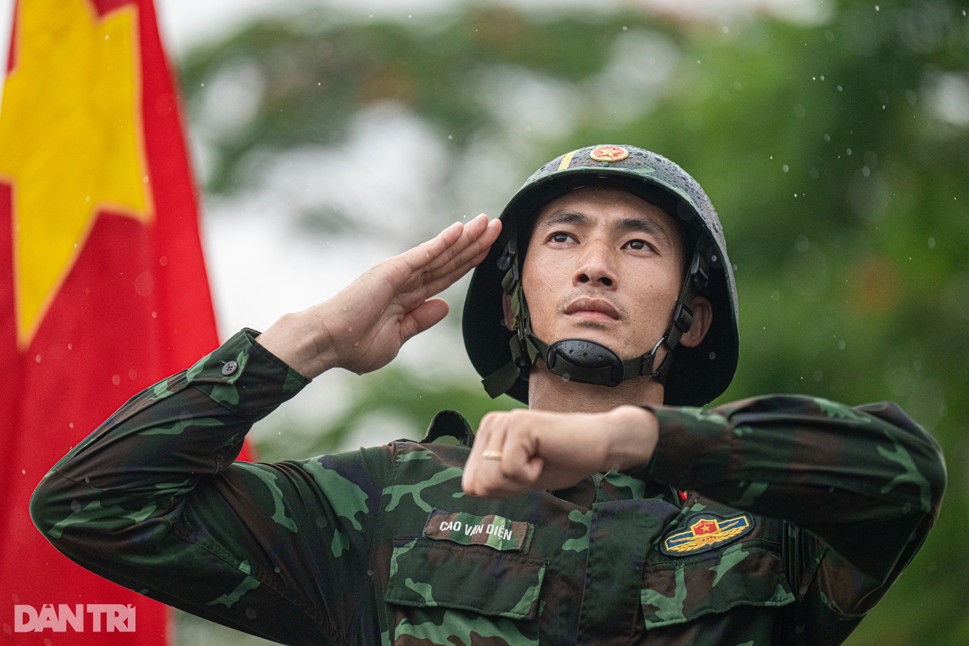 Bộ đội Hóa học hăng say luyện tập, trở lại tham gia diễu binh sau 10 năm - 12 Bộ đội Hóa học hăng say luyện tập, trở lại tham gia diễu binh sau 10 năm - 12