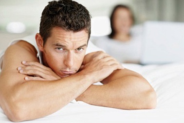 Quý ông vô sinh vì áp lực cuộc sống?