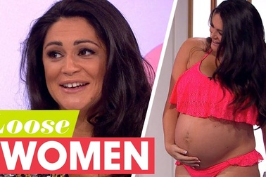 Casey Batchelor trả lời phỏng vấn