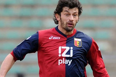 Kaladze và Mutu bị phạt nặng