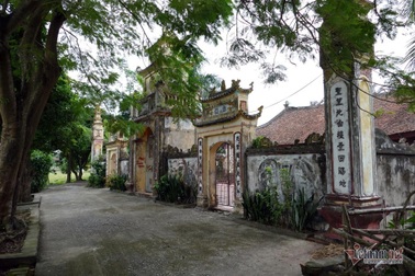 2 làng cạnh nhau, trai gái không được phép kết hôn suốt hàng trăm năm