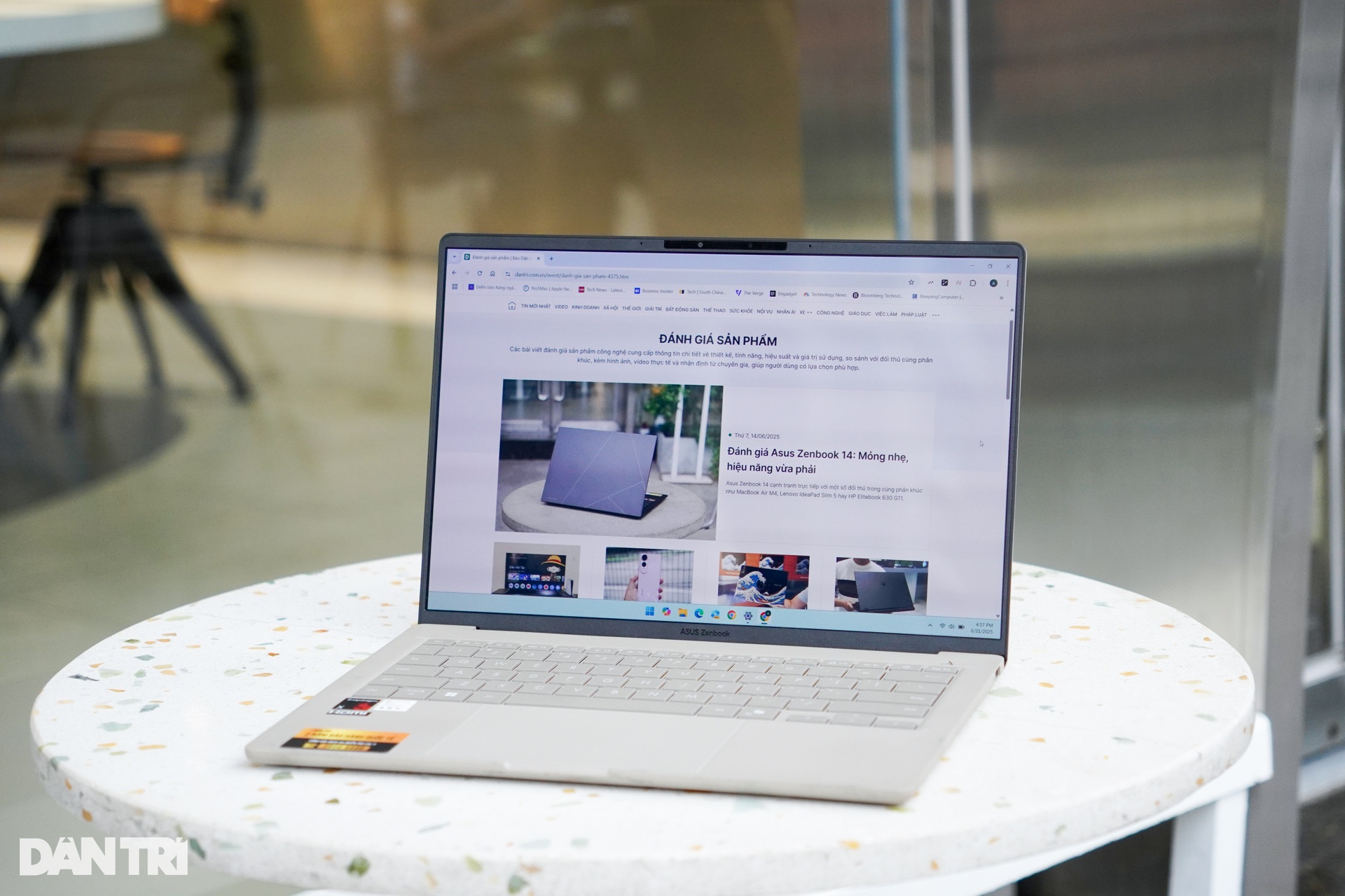 Đánh giá Asus Zenbook A14: Laptop AI chạy chip Snapdragon X sẽ dành cho ai? - 4