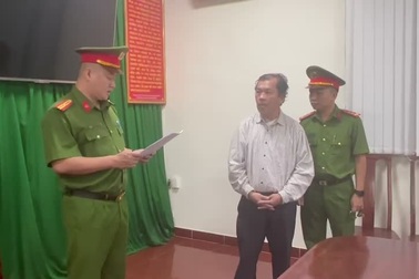 Công an TPHCM khởi tố, bắt tạm giam luật sư Trần Văn Sỹ