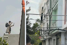 Đối tượng nghi ngáo đá, tự đốt nhà, dùng dao cố thủ trên tầng thượng