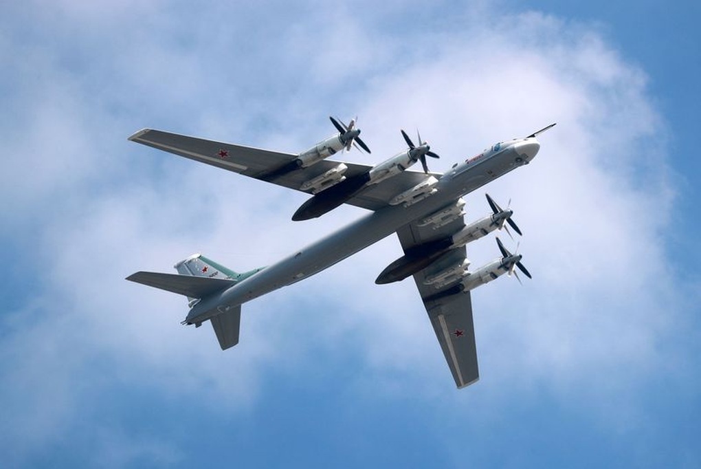 Nghi vấn máy bay ném bom chiến lược Nga bị UAV Ukraine phá hỏng - 2 Nghi vấn máy bay ném bom chiến lược Nga bị UAV Ukraine phá hỏng - 2