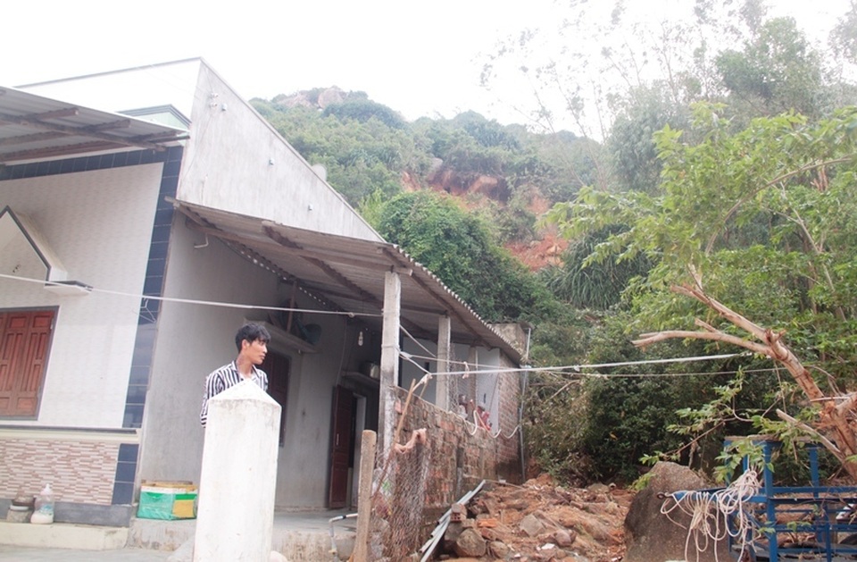 Vòng luẩn quẩn di dời dân vùng thiên tai, triều cường tại Bình Định - 3 Vòng luẩn quẩn di dời dân vùng thiên tai, triều cường tại Bình Định - 3