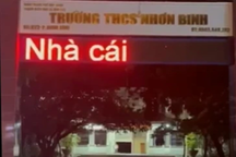 Hiệu trưởng lên tiếng vụ bảng led của trường chạy dòng chữ lạ