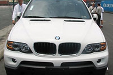 Xử lý ôtô cũ nhập khẩu: Phải tôn trọng giá giao dịch