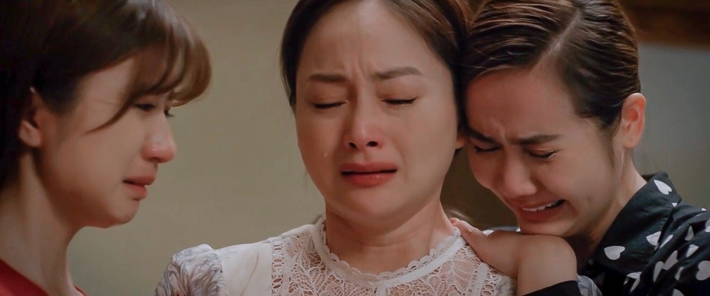 Tối nay tập cuối Thương ngày nắng về: Tranh cãi nảy lửa số phận bà Nga - 1 Tối nay tập cuối Thương ngày nắng về: Tranh cãi nảy lửa số phận bà Nga - 1