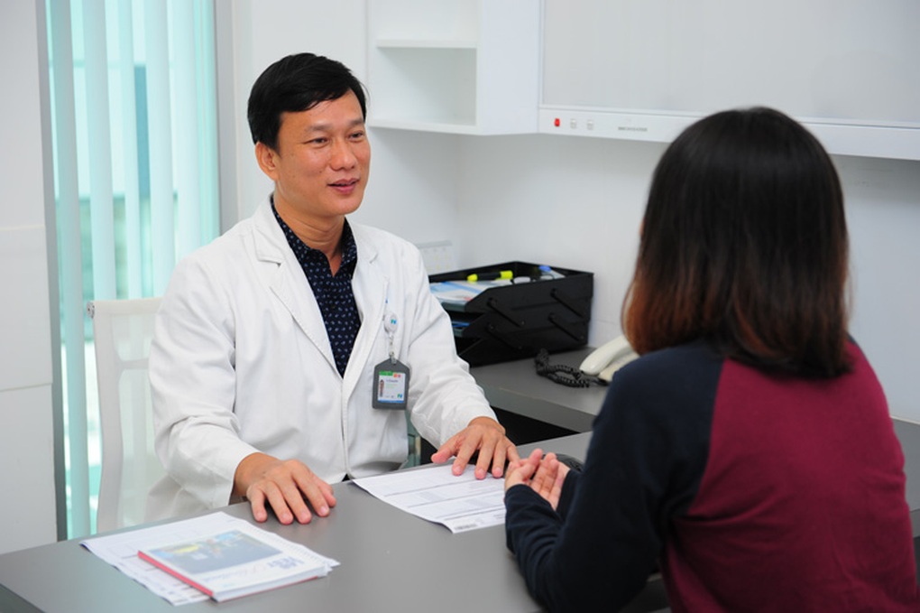 Tiểu ra máu, dấu hiệu báo động cần tầm soát ung thư bàng quang - 4 Tiểu ra máu, dấu hiệu báo động cần tầm soát ung thư bàng quang - 4