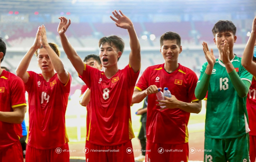 U23 វៀតណាមមានកីឡាករវៀតណាមនៅក្រៅប្រទេសច្រើនទៀតតាំងចិត្តប្រជែងយកមេដាយមាសស៊ីហ្គេម - ១ U23 Việt Nam có thêm cầu thủ Việt kiều, quyết tranh HCV SEA Games - 1