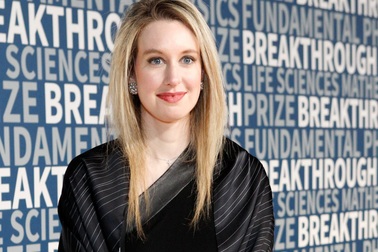 Chuyện đời nữ tỷ phú trẻ nhất thung lũng Silicon bỗng chốc hóa tay trắng