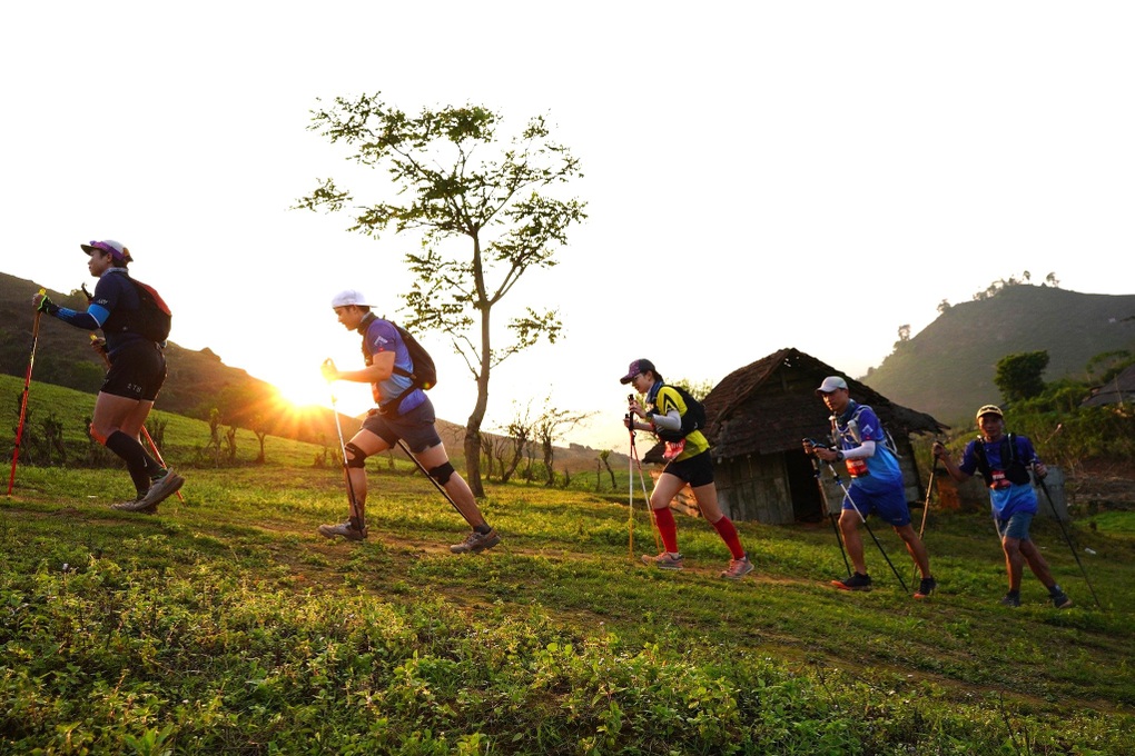 Hòa Bình thông tin vụ vận động viên tử vong tại Giải siêu Marathon Việt Nam - 2 Hòa Bình thông tin vụ vận động viên tử vong tại Giải siêu Marathon Việt Nam - 2