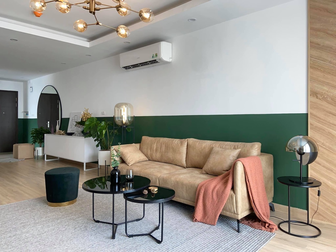 Ngắm căn hộ của gia chủ khó tính: Nội thất đẹp, lạ với tông màu xanh đậm - 3 Ngắm căn hộ của gia chủ khó tính: Nội thất đẹp, lạ với tông màu xanh đậm - 3