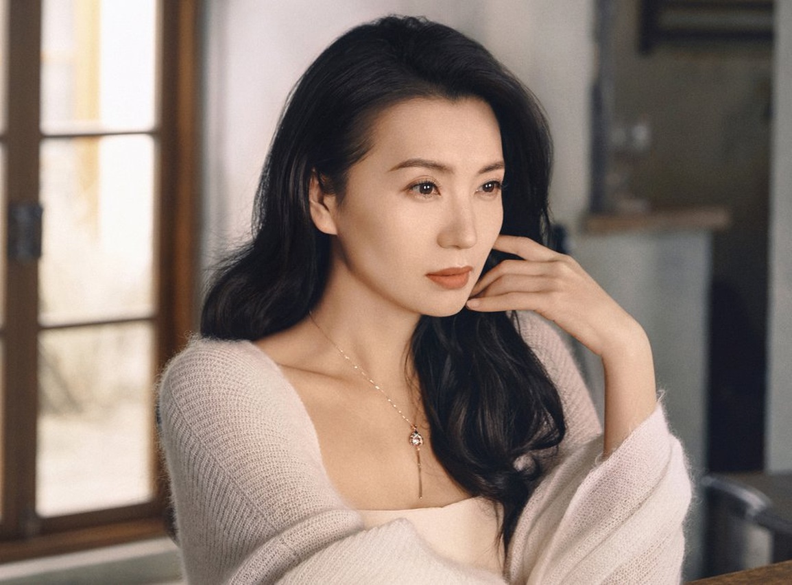 Tại sao Điêu Thuyền đẹp nhất màn ảnh mất tích nhiều năm? - 11 Tại sao Điêu Thuyền đẹp nhất màn ảnh mất tích nhiều năm? - 11