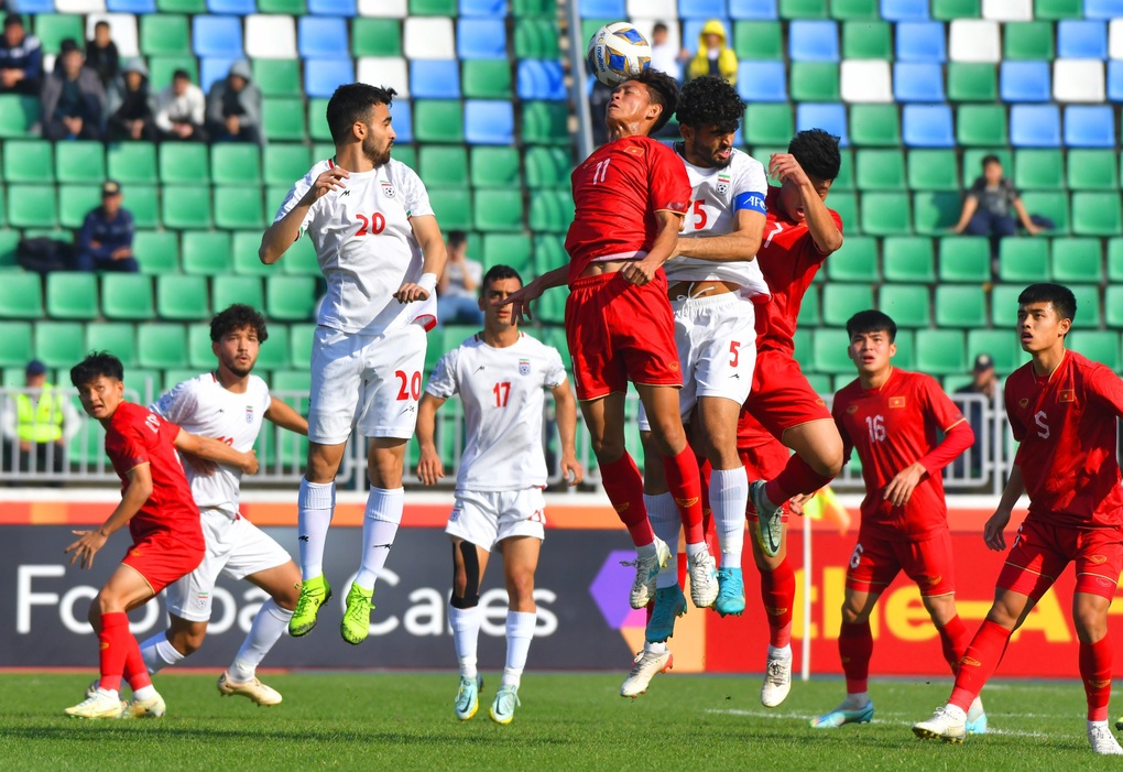 Thua U20 Iran, U20 Việt Nam cay đắng chia tay U20 châu Á - 1 Thua U20 Iran, U20 Việt Nam cay đắng chia tay U20 châu Á - 1