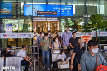 TPHCM dự báo hành khách đến bến xe, sân bay dịp lễ 30/4 tăng cao