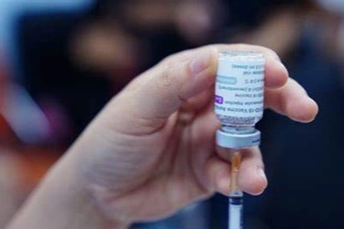 Nữ sinh lớp 11 tử vong sau tiêm vaccine phòng Covid-19