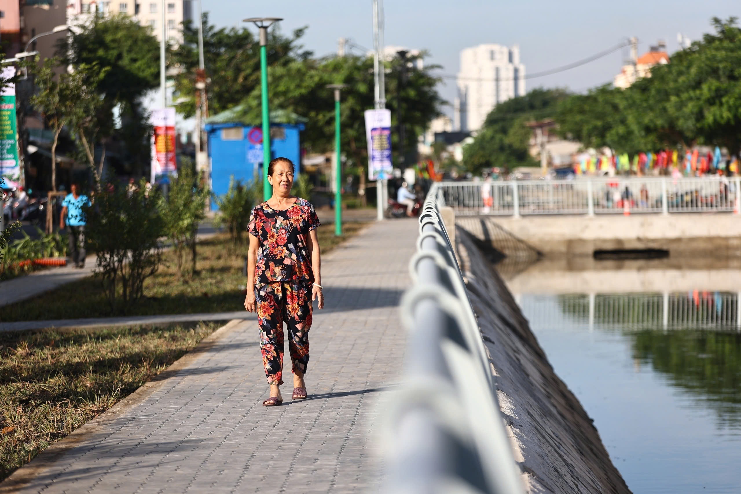 Người dân TPHCM mừng rỡ ngày kênh Hàng Bàng hồi sinh sau gần thập kỷ