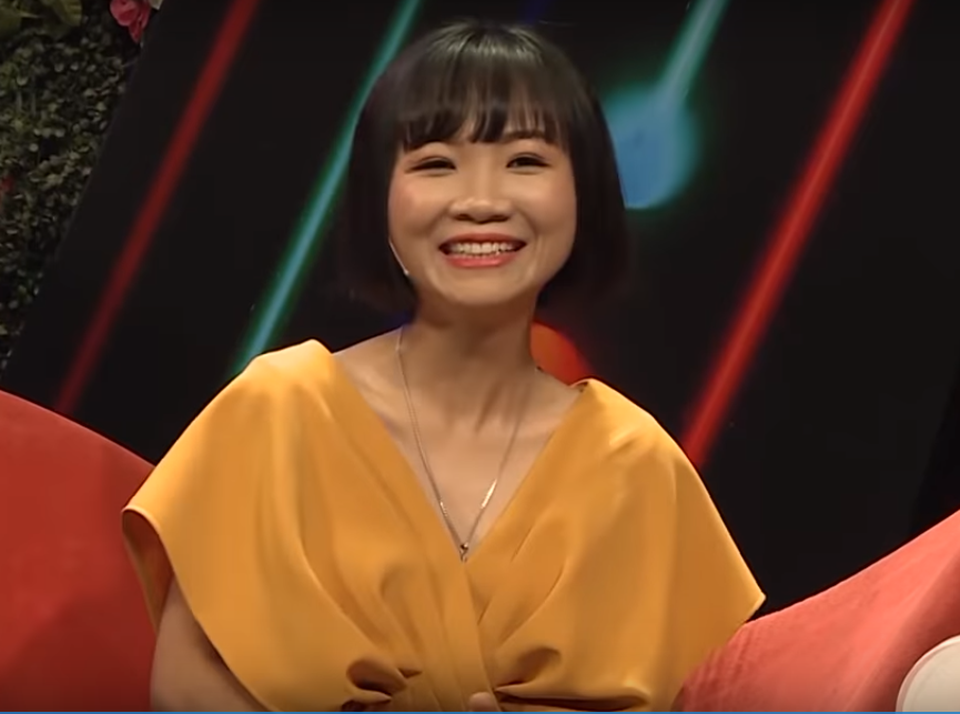 Thầy giáo 28 tuổi được đặc cách ôm đối phương 4 lần trong show hẹn hò - 1 Thầy giáo 28 tuổi được đặc cách ôm đối phương 4 lần trong show hẹn hò - 1